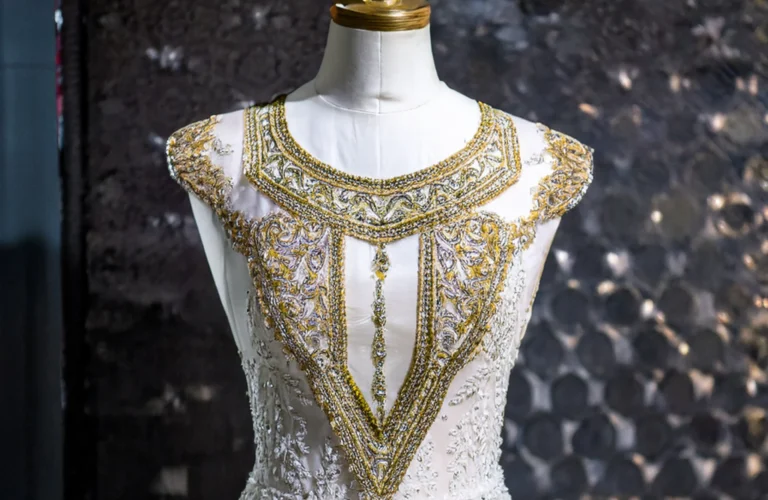 TUNISIAN LUXURY DRESSES