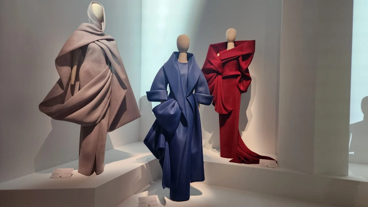 Mohamed Benchellal – Sculpting Past Tomorrow