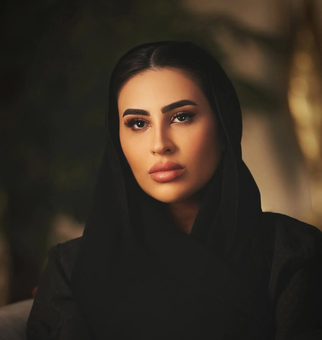 Rehab Al Mehairi, The Art of Existence in a World of Constant Visibility