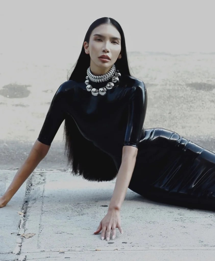 Zarina Yaeva, A Quietly Curated World of Style, Presence, and Digital Identity